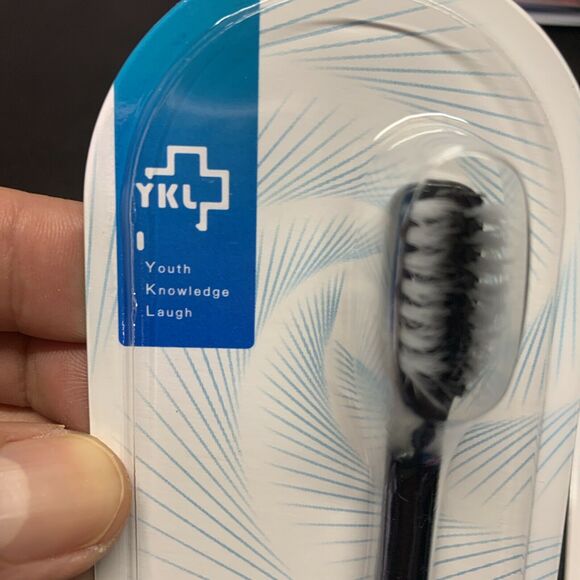 3 pack Y-kelin V-Shaped Orthodontic Toothbrush Soft Bristle - Picture 3 of 9